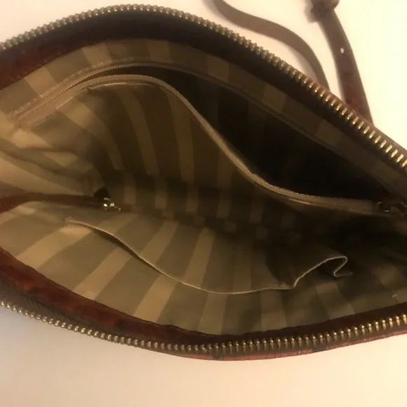 Brahmin Zip Top Croc-Embossed Leather Crossbody Handbag Purse 824 - Picture 9 of 16